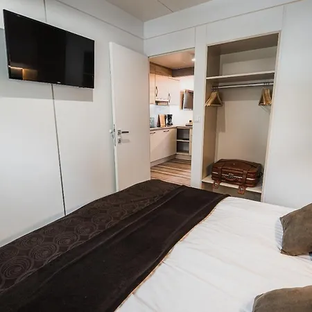 Premium Mobile Homes With Thermal Riviera Tickets Catez ob Savi Exterior photo
