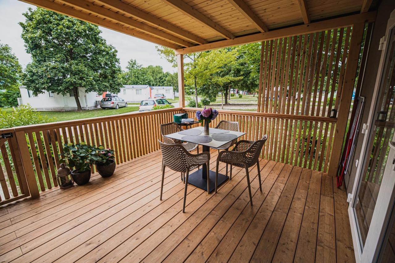 Holiday home Premium Mobile Homes With Thermal Riviera Tickets Catez ob Savi